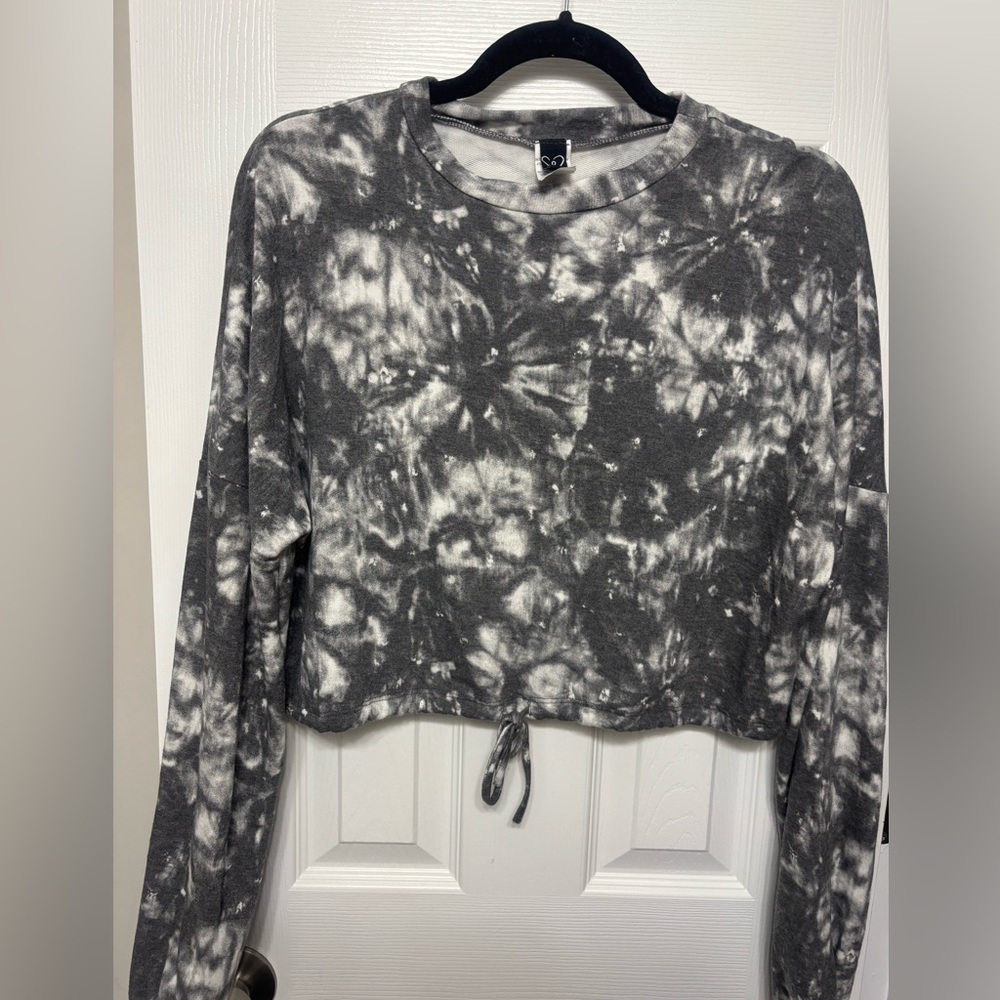 Windsor cropped sweatshirt SZ L